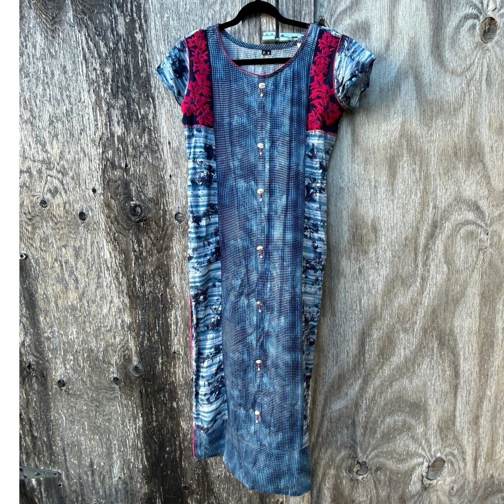 Taruni Blue Printed Kurti Dress Pink Floral Embroidery Short Sleeve Midi Size M